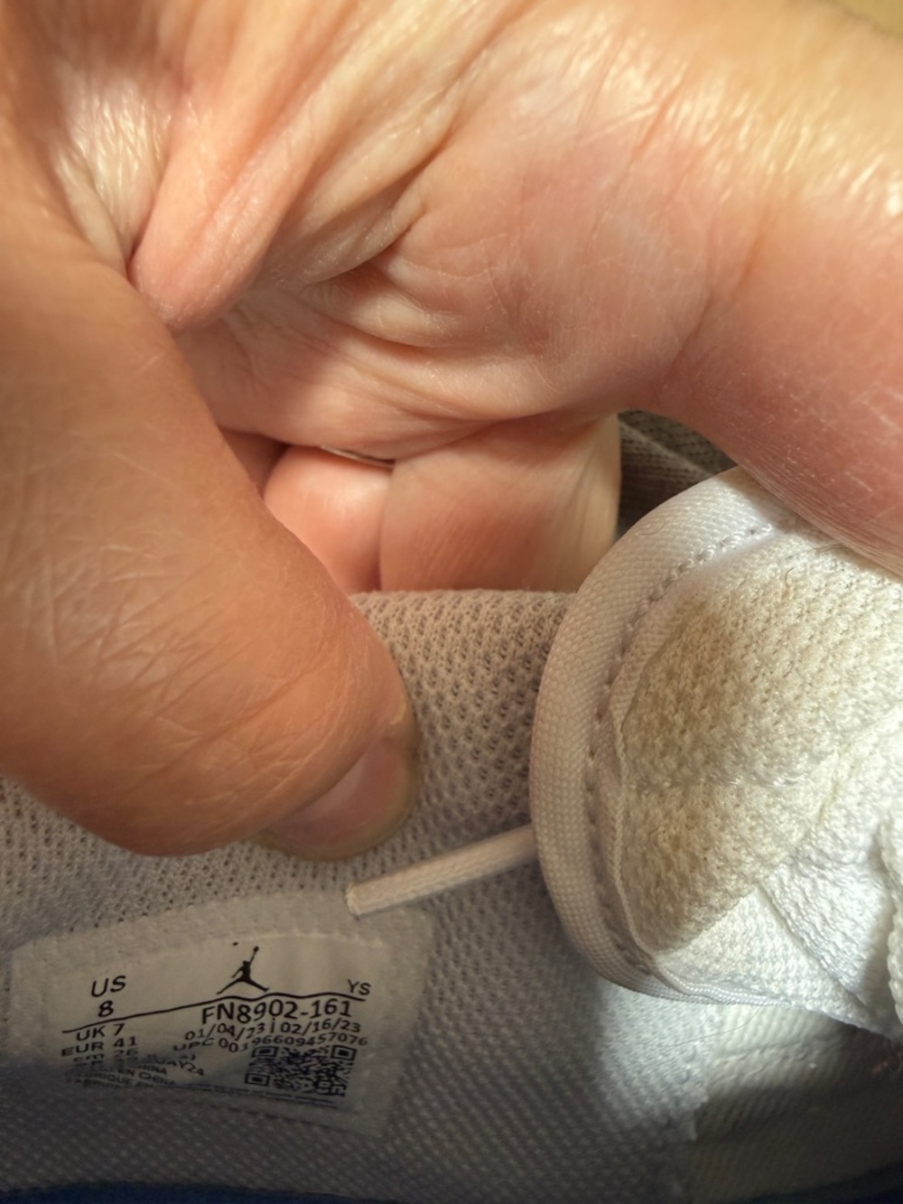 Nike Low-Top Sneakers in White, Blue & Gold - Picture 4 of 4